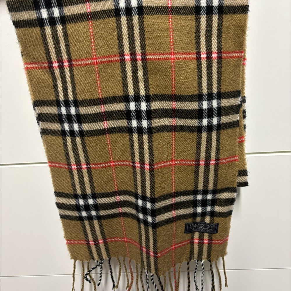 Burberry Tan and Black Check Scarf with Fringe EUC